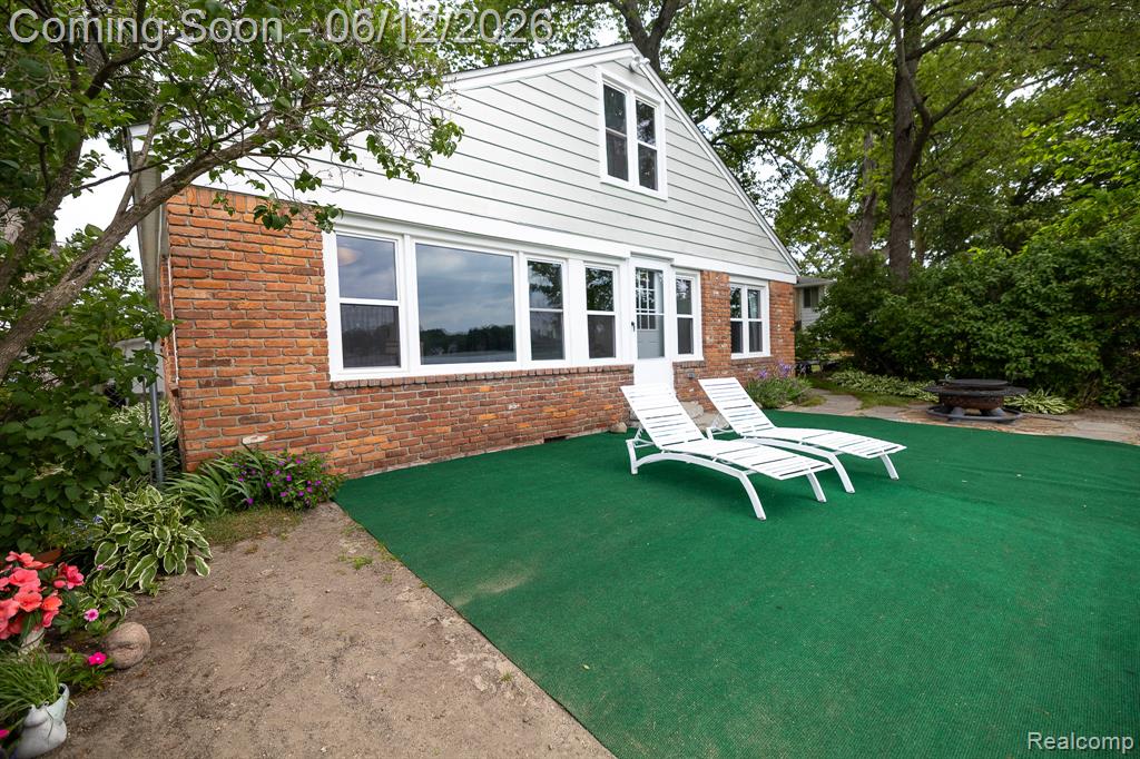 8691 Cooley Lake Road Commerce Township, MI 48382 - Photo 28 of 29