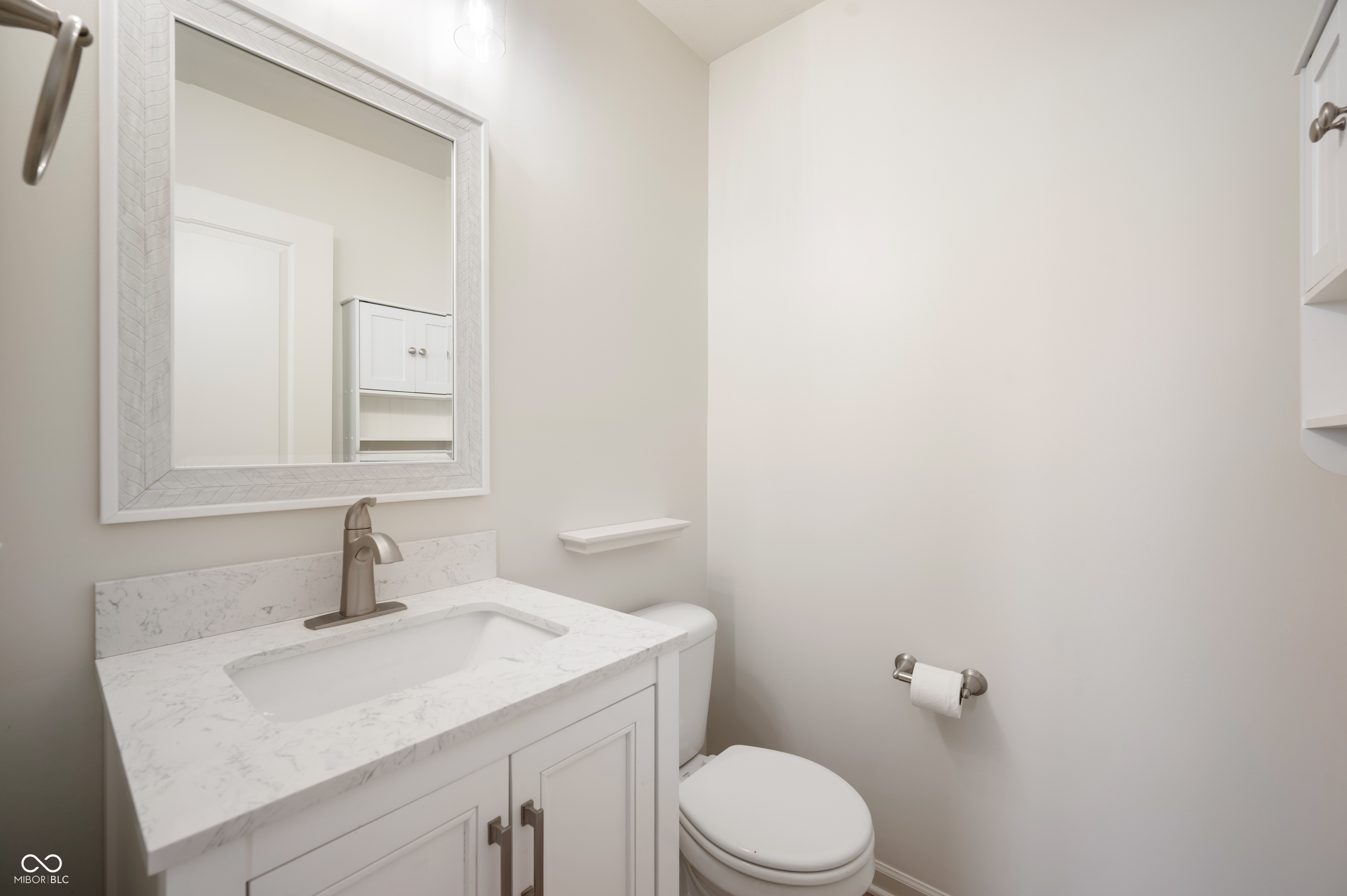 2324 Boneset Drive Plainfield, IN 46168 - Photo 9 of 24