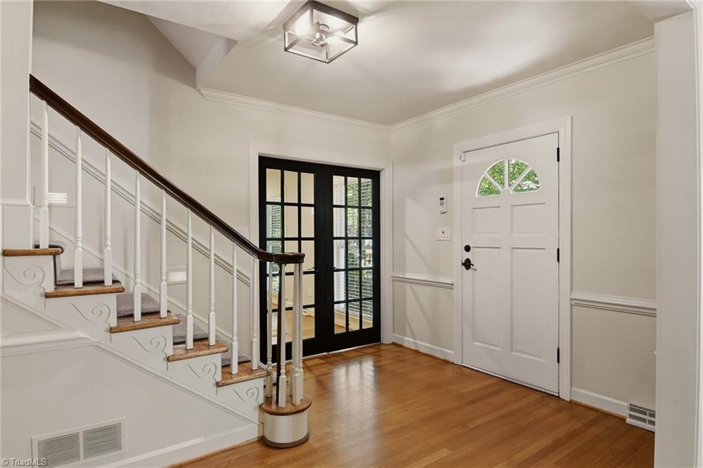 3105 St Regis Road Greensboro, NC 27408 - Photo 5 of 38