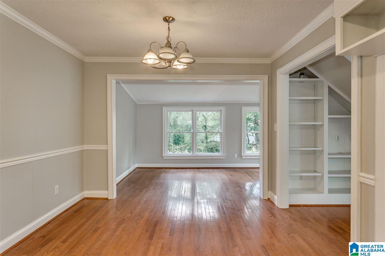 2423 Ridge Crest Lane Birmingham, AL 35243 - Photo 11 of 47 Gallery Image 11