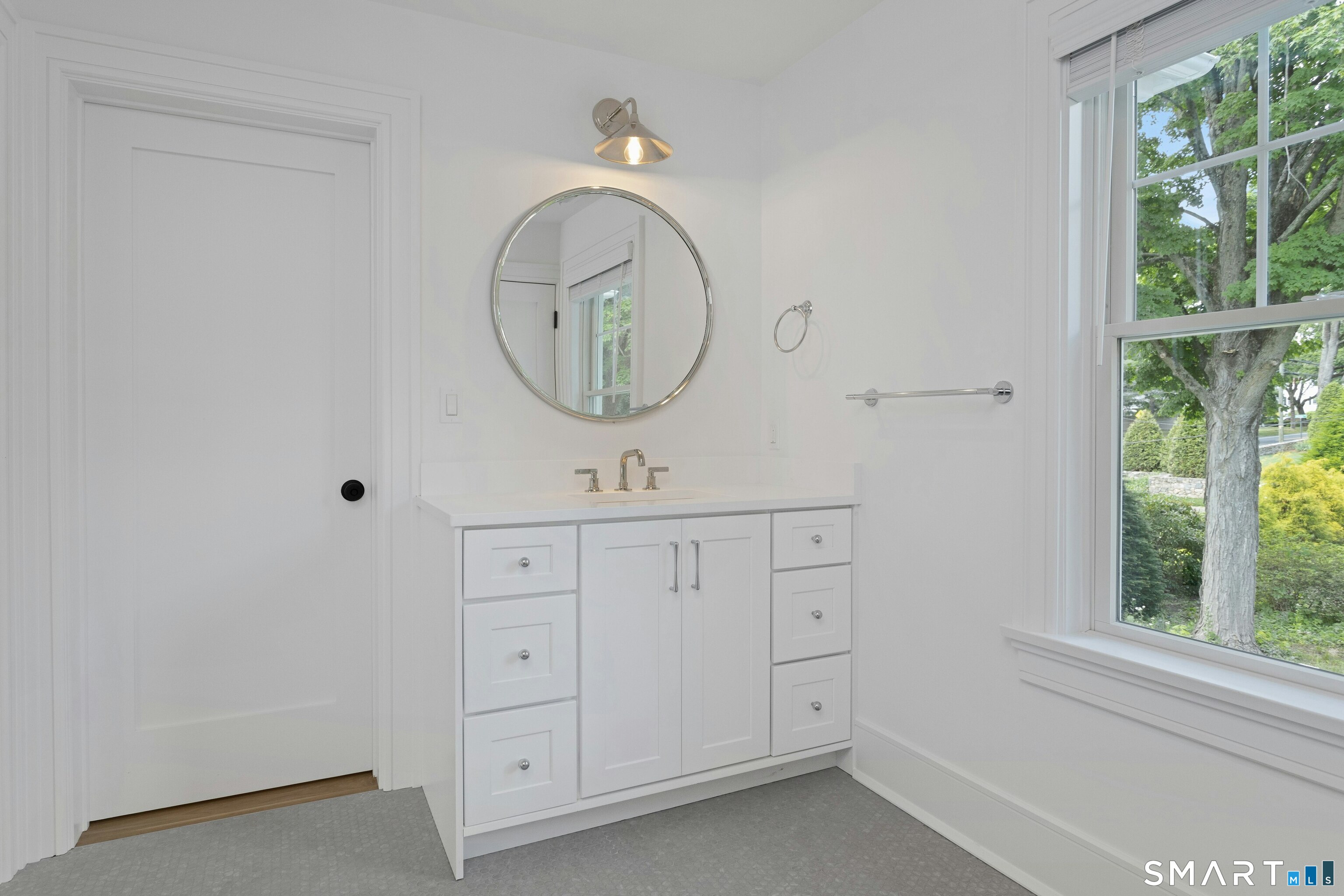 16 R Old Stamford Road New Canaan, CT 06840 - Photo 23 of 36