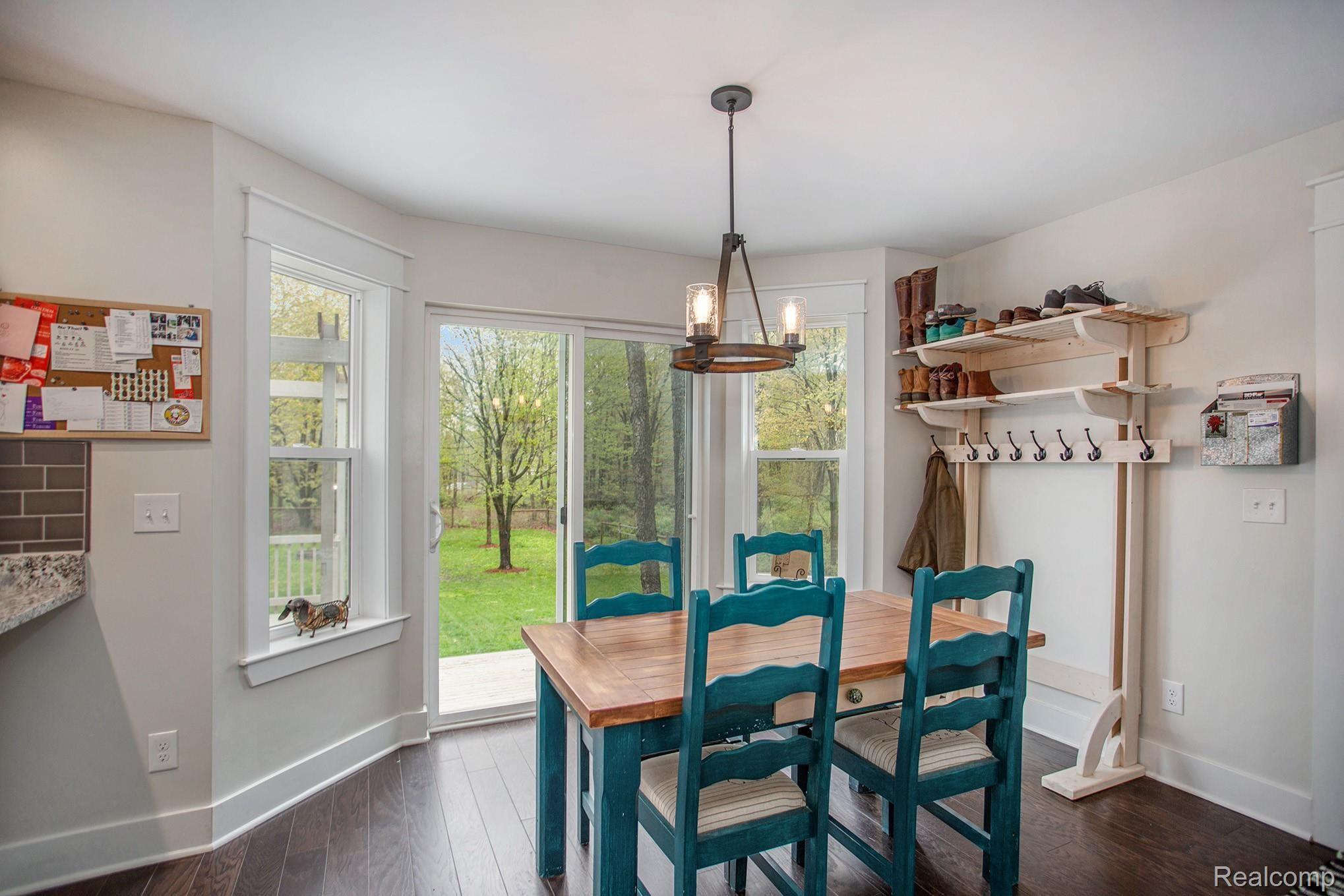 600 North Hughes Road Howell, MI 48843 - Photo 10 of 33 14.jpg