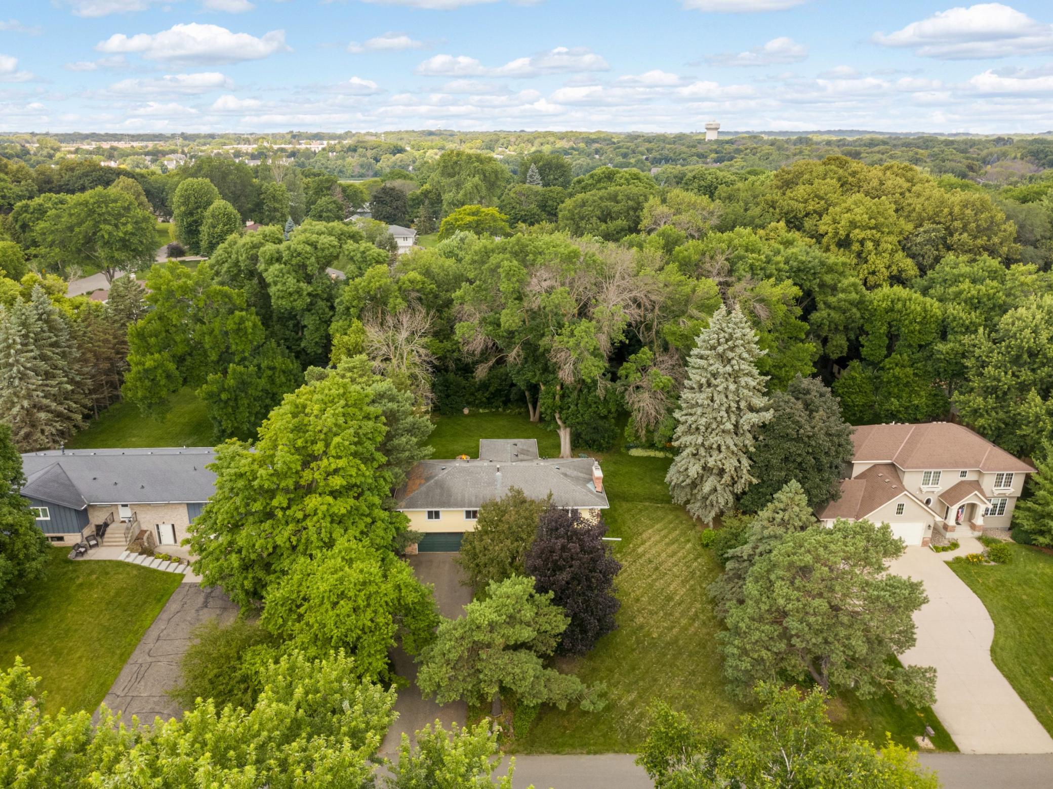 7660 Heritage Road Eden Prairie, MN 55346 - Photo 38 of 42