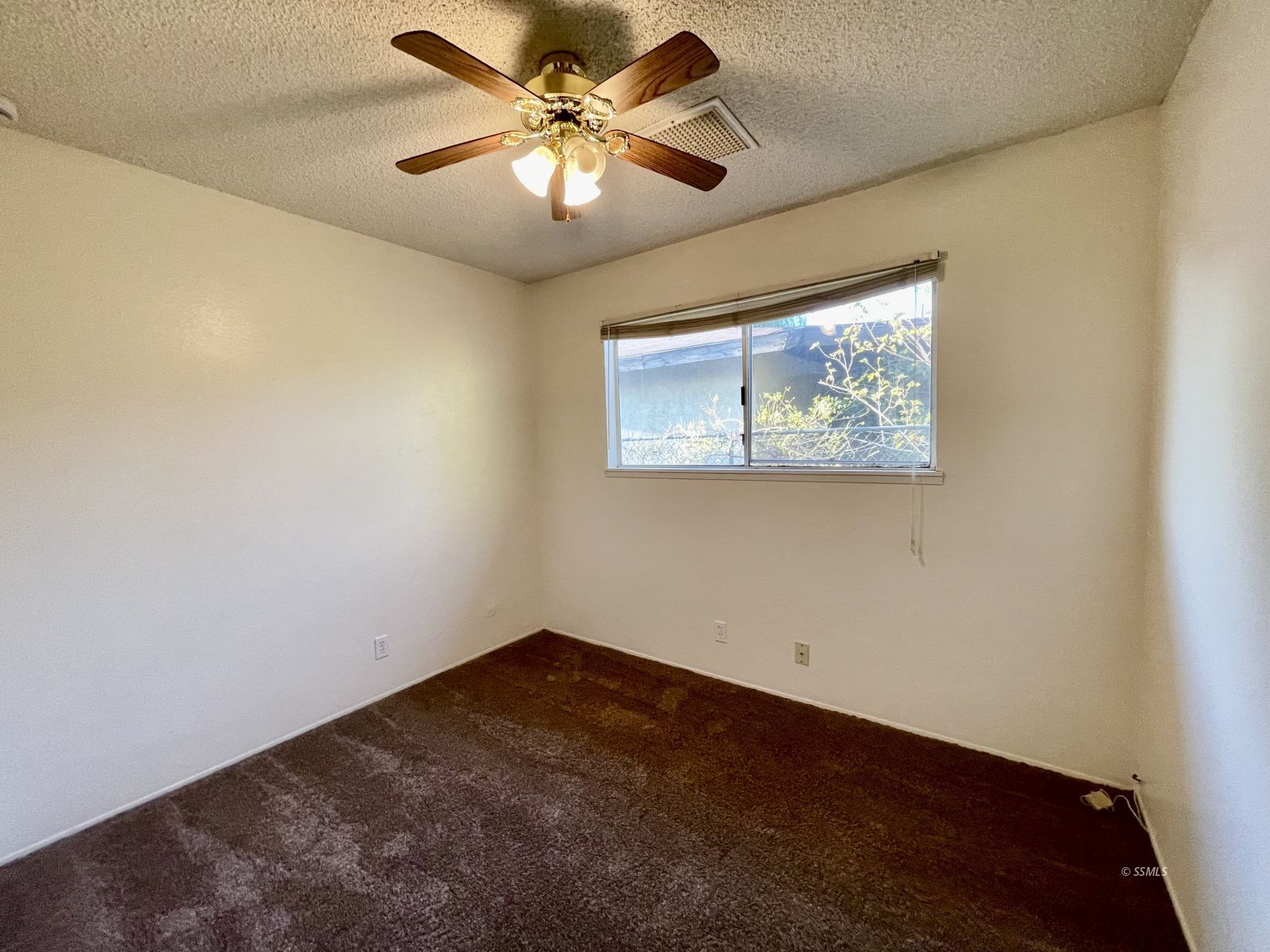 320 South Gateway Boulevard Ridgecrest, CA 93555 - Photo 8 of 21 Gallery Image 8