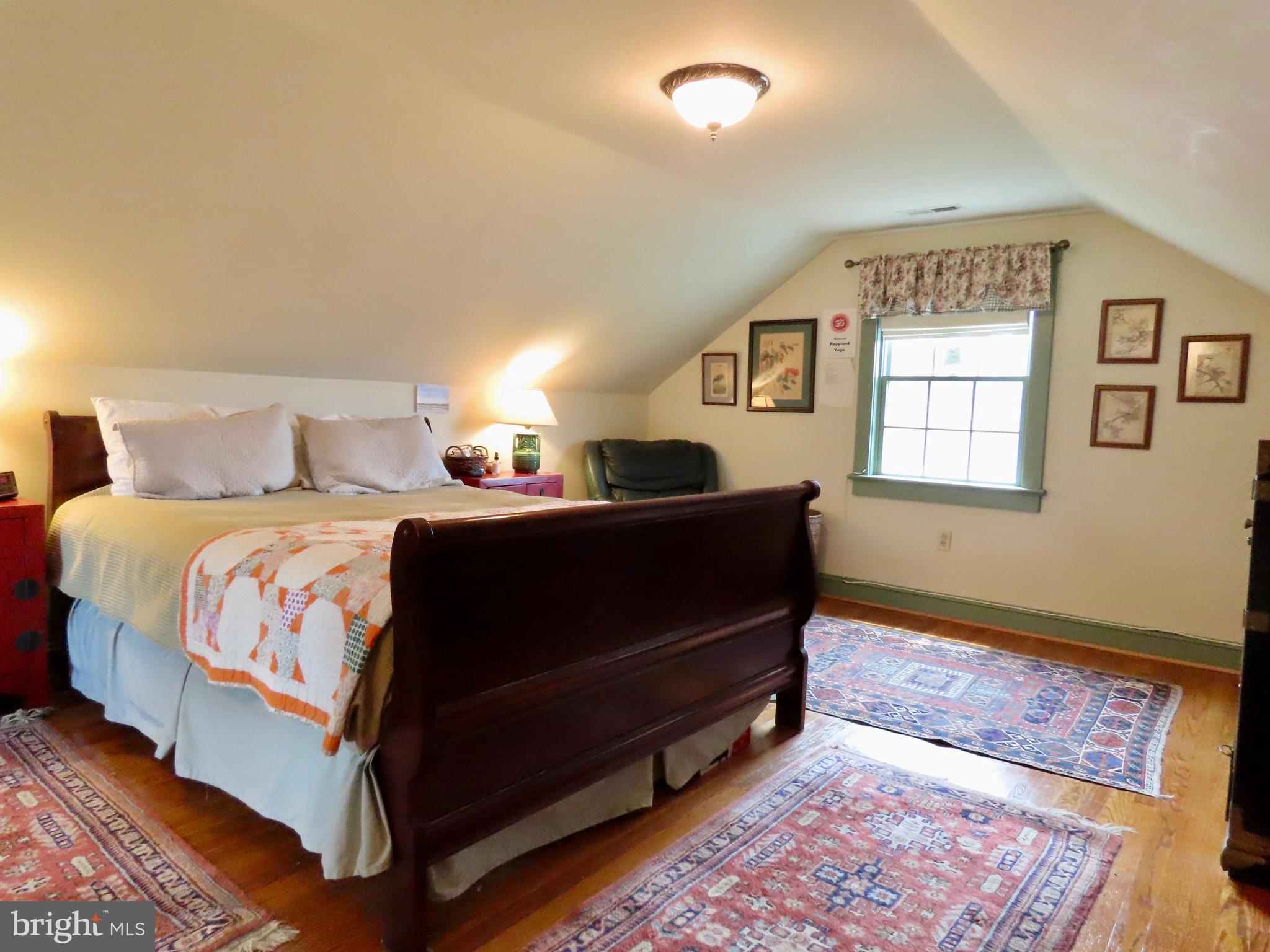 369 Hinsons Ford Road Amissville, VA 20106 - Photo 37 of 50 Cozy bedroom