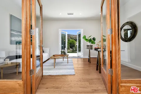 $2,840,000 | 29677 Mulholland Highway, Agoura Hills, CA 91301