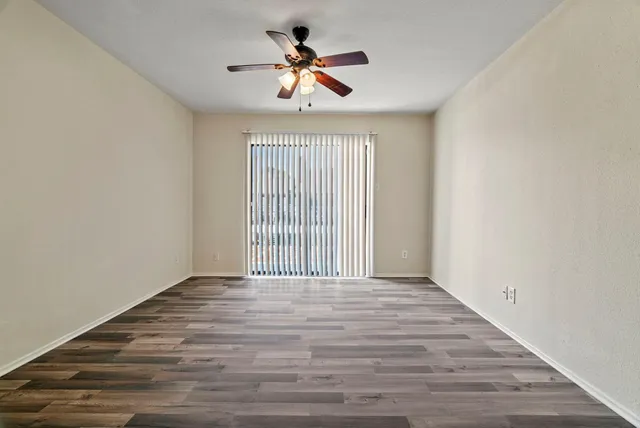 $89,900 | 6633 West Airport Boulevard, Unit 916, Houston, TX 77035