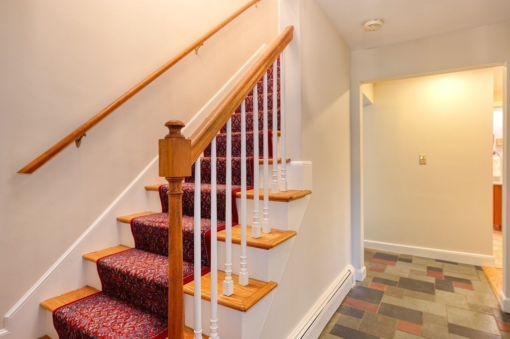 9 Woodfall Road Medfield, MA 02052 - Photo 17 of 28 Gallery Image 17
