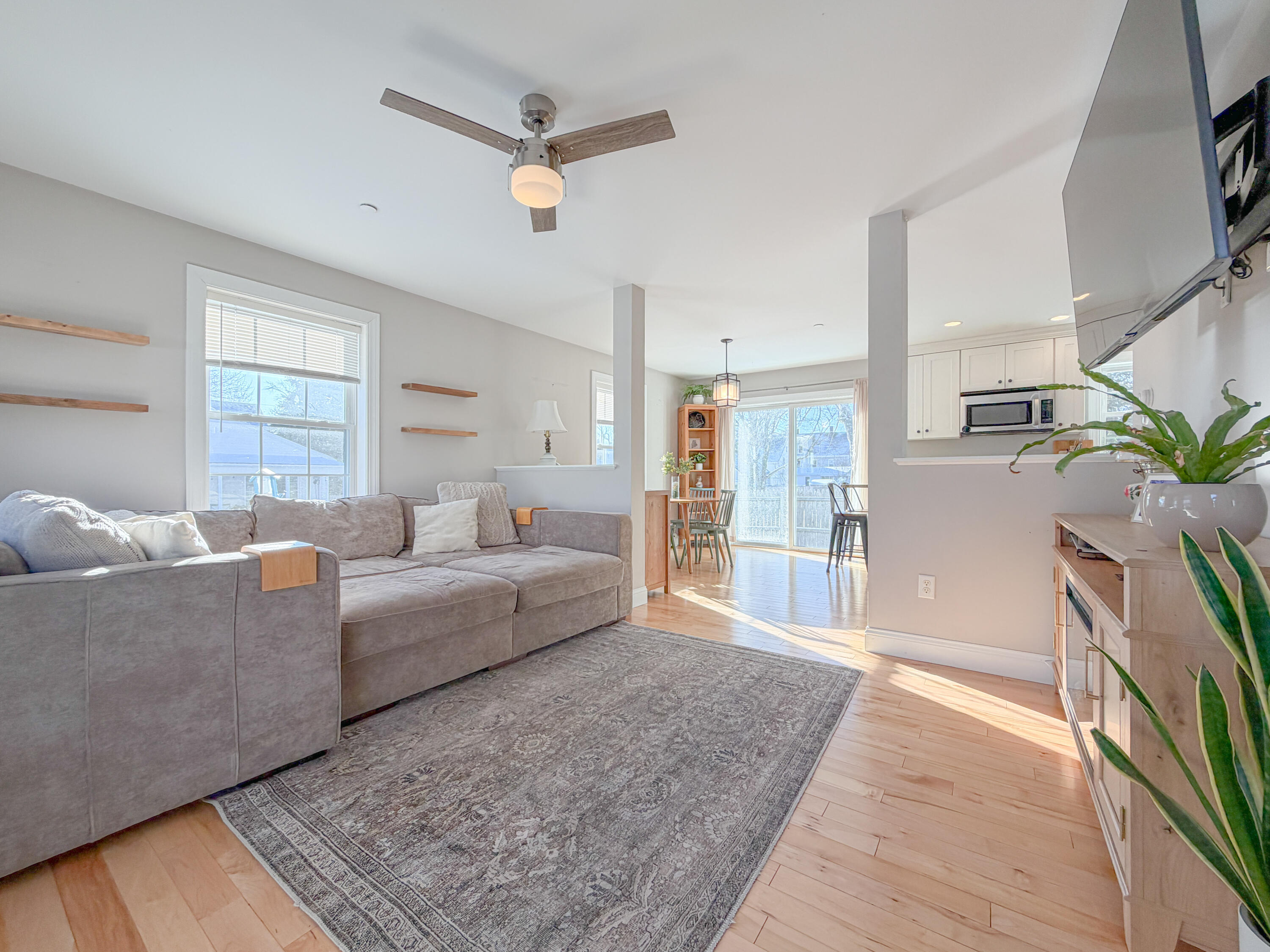 88 Berkshire Road Portland, ME 04103 - Photo 19 of 53 88 Berkshire Rd Portland -23