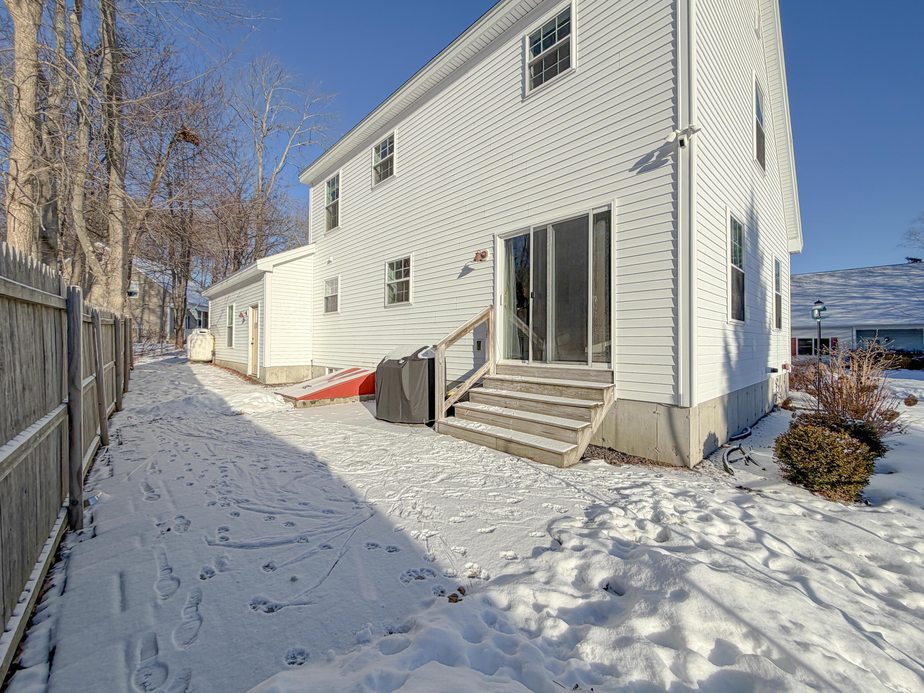 88 Berkshire Road Portland, ME 04103 - Photo 50 of 53 88 Berkshire Rd Portland -72
