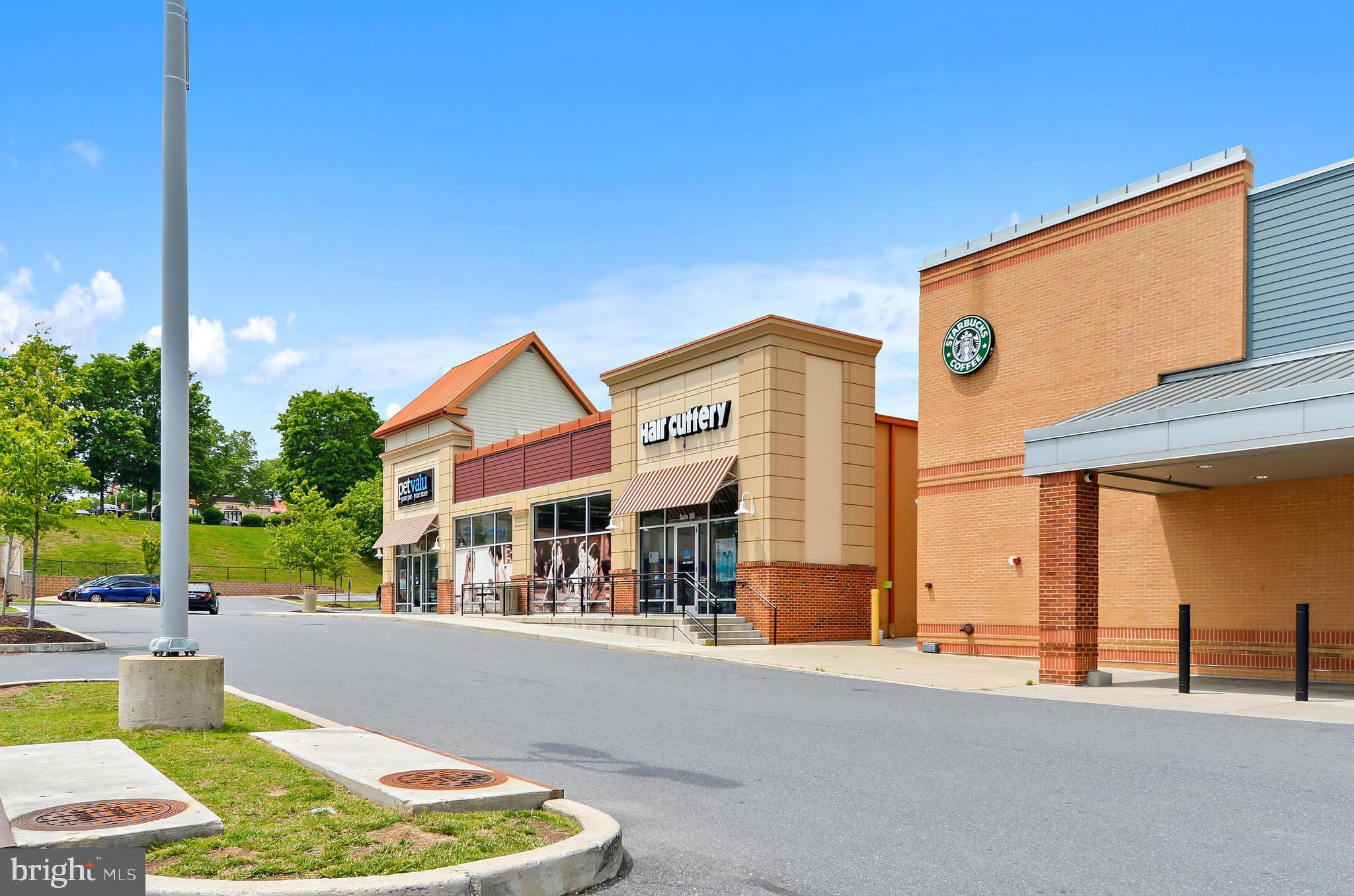10100 Moxley Road Damascus, MD 20872 - Photo 57 of 79 Community - Starbucks