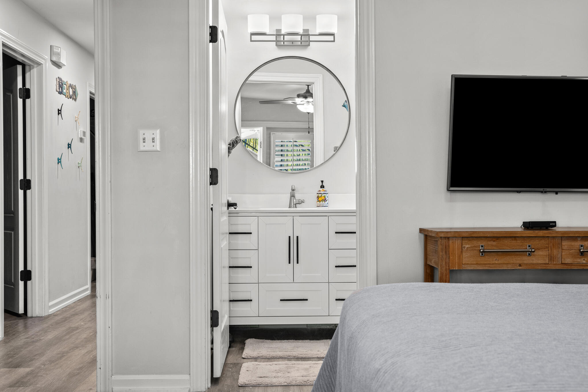 100 Sandprint Circle Destin, FL 32541 - Photo 29 of 62 a view of bedroom with furniture and flat tv screen