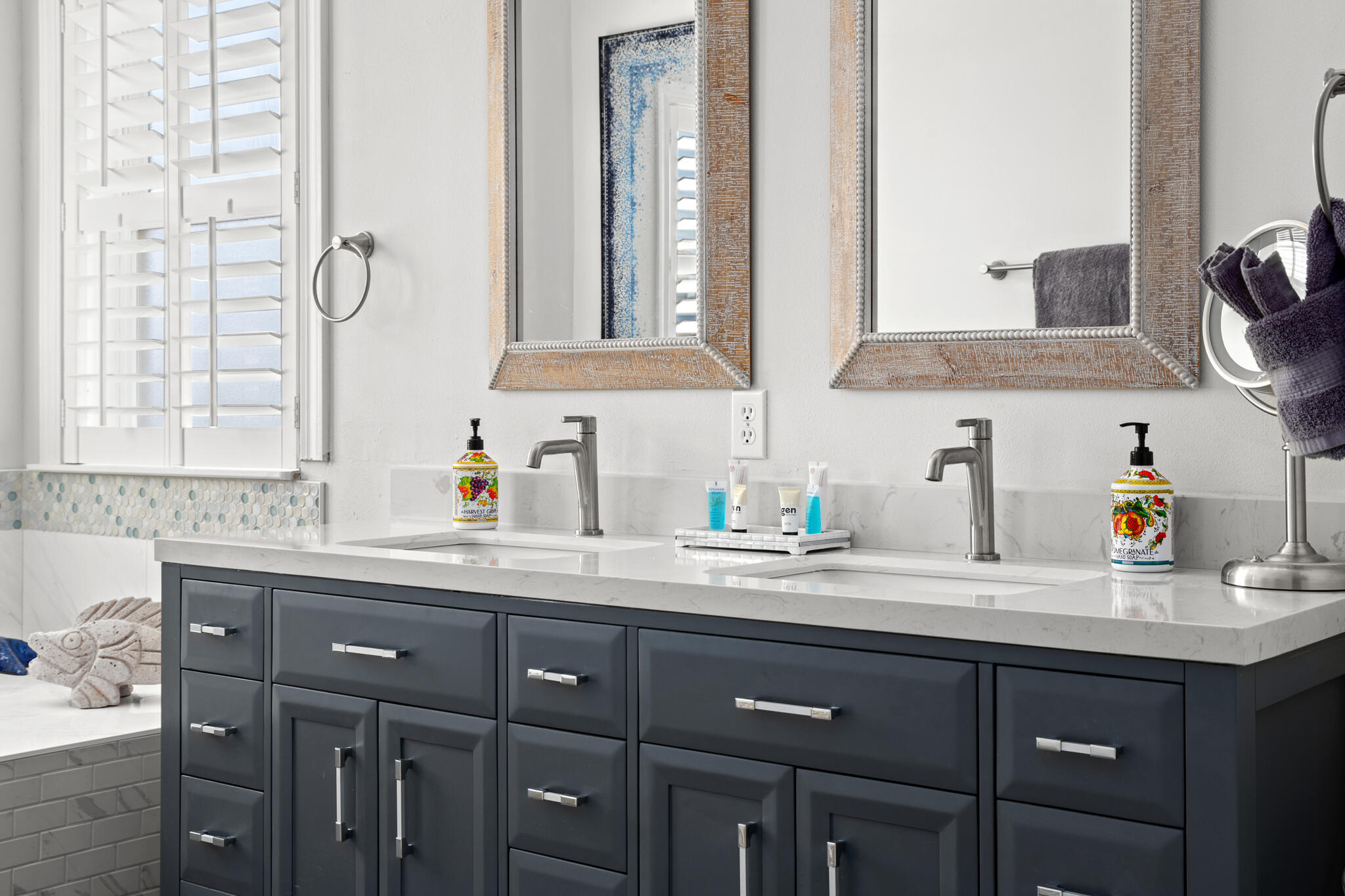 100 Sandprint Circle Destin, FL 32541 - Photo 38 of 62 a kitchen with a sink and a window