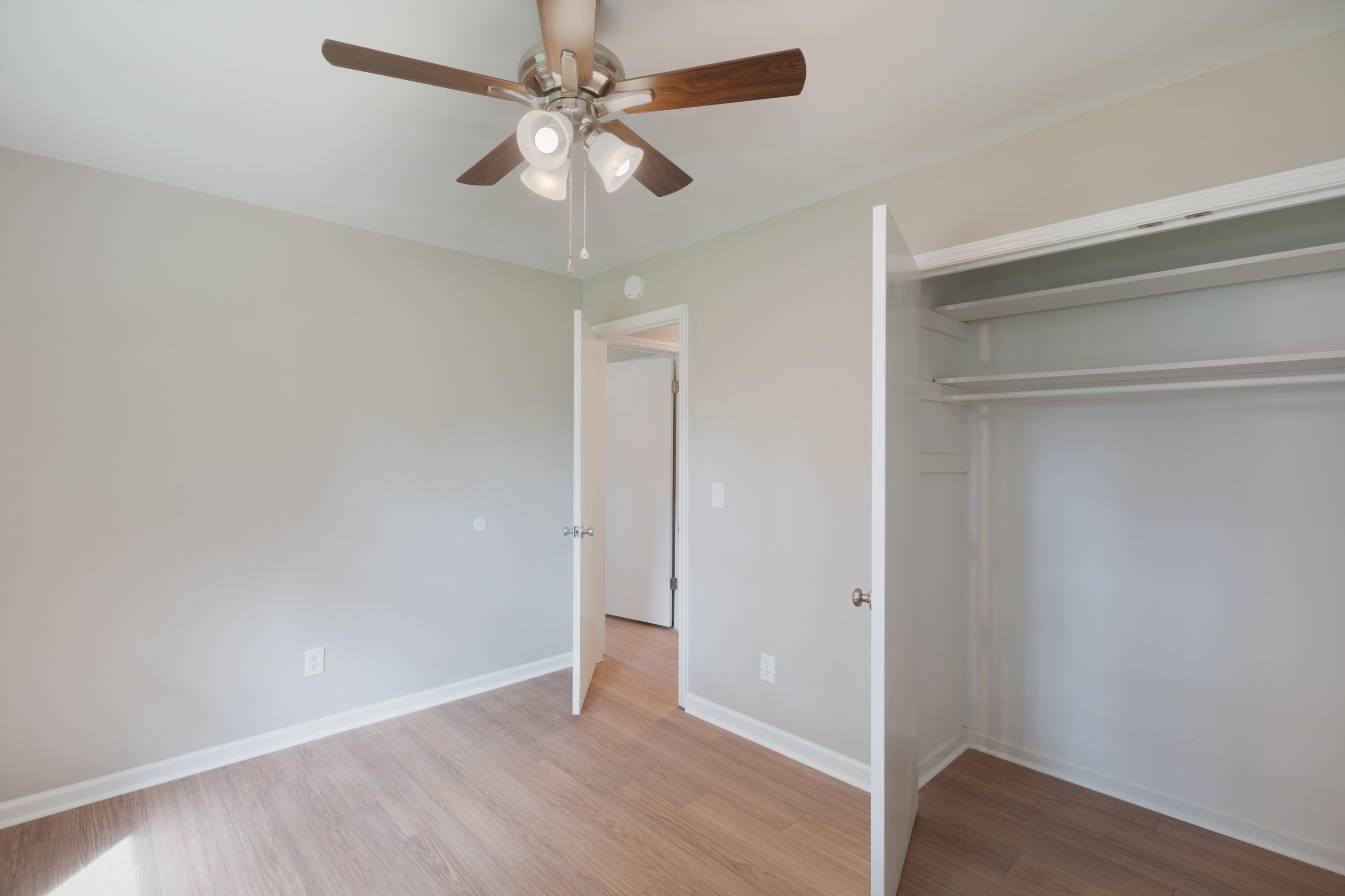 2543 Dearborne Road North Charleston, SC 29406 - Photo 25 of 42 2543 Dearborne Rd_Brett Martin Photograp