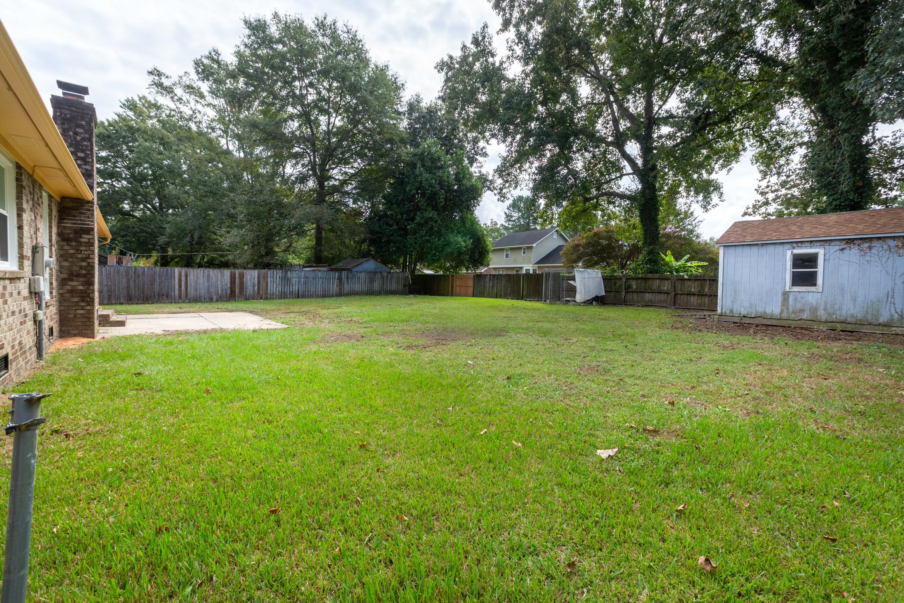 2543 Dearborne Road North Charleston, SC 29406 - Photo 33 of 42 2543 Dearborne Rd_Brett Martin Photograp