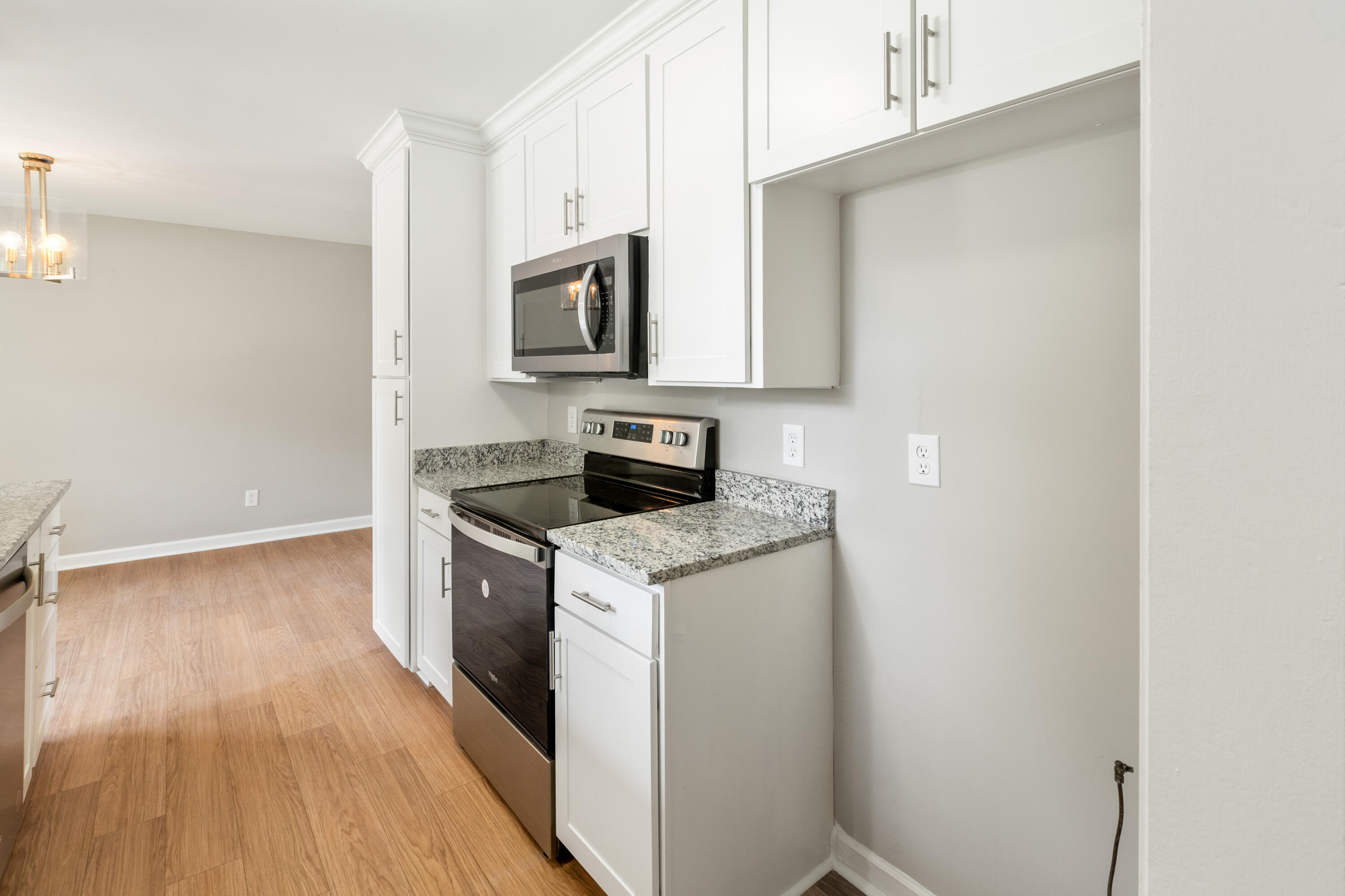 2543 Dearborne Road North Charleston, SC 29406 - Photo 5 of 42 2543 Dearborne Rd_Brett Martin Photograp