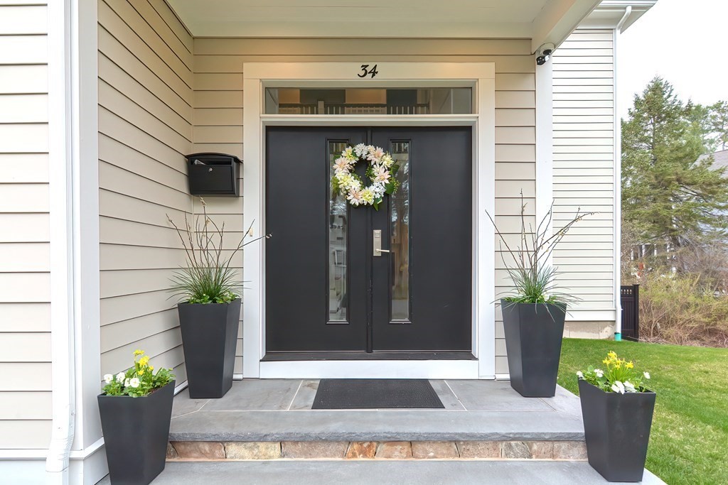 34 Border Road Needham, MA 02492 - Photo 2 of 39