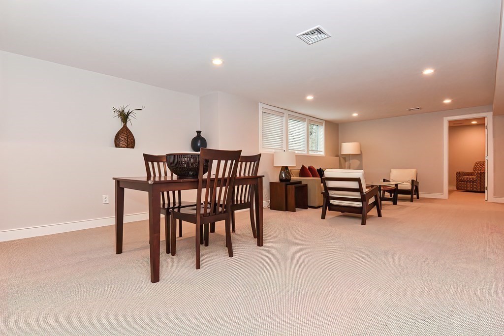 34 Border Road Needham, MA 02492 - Photo 29 of 39