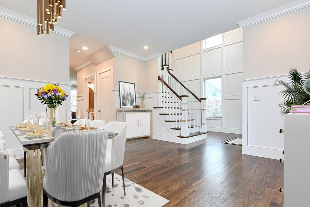 34 Border Road Needham, MA 02492 - Photo 4 of 39