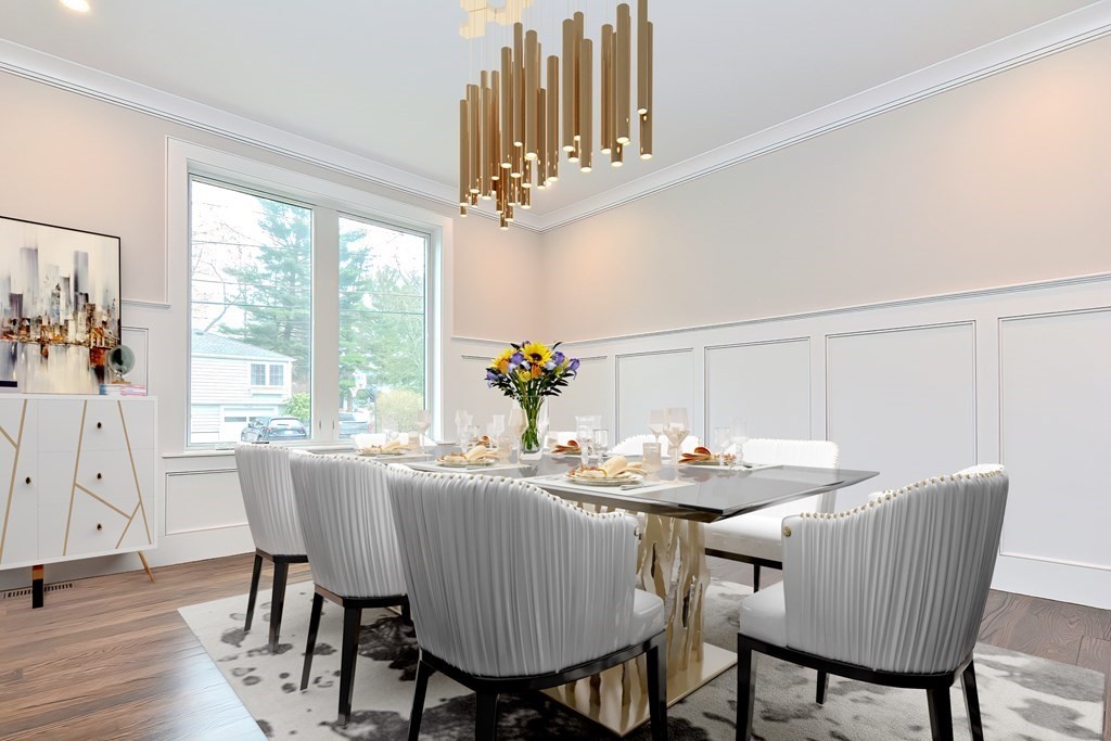 34 Border Road Needham, MA 02492 - Photo 5 of 39