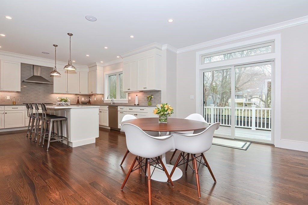 34 Border Road Needham, MA 02492 - Photo 8 of 39