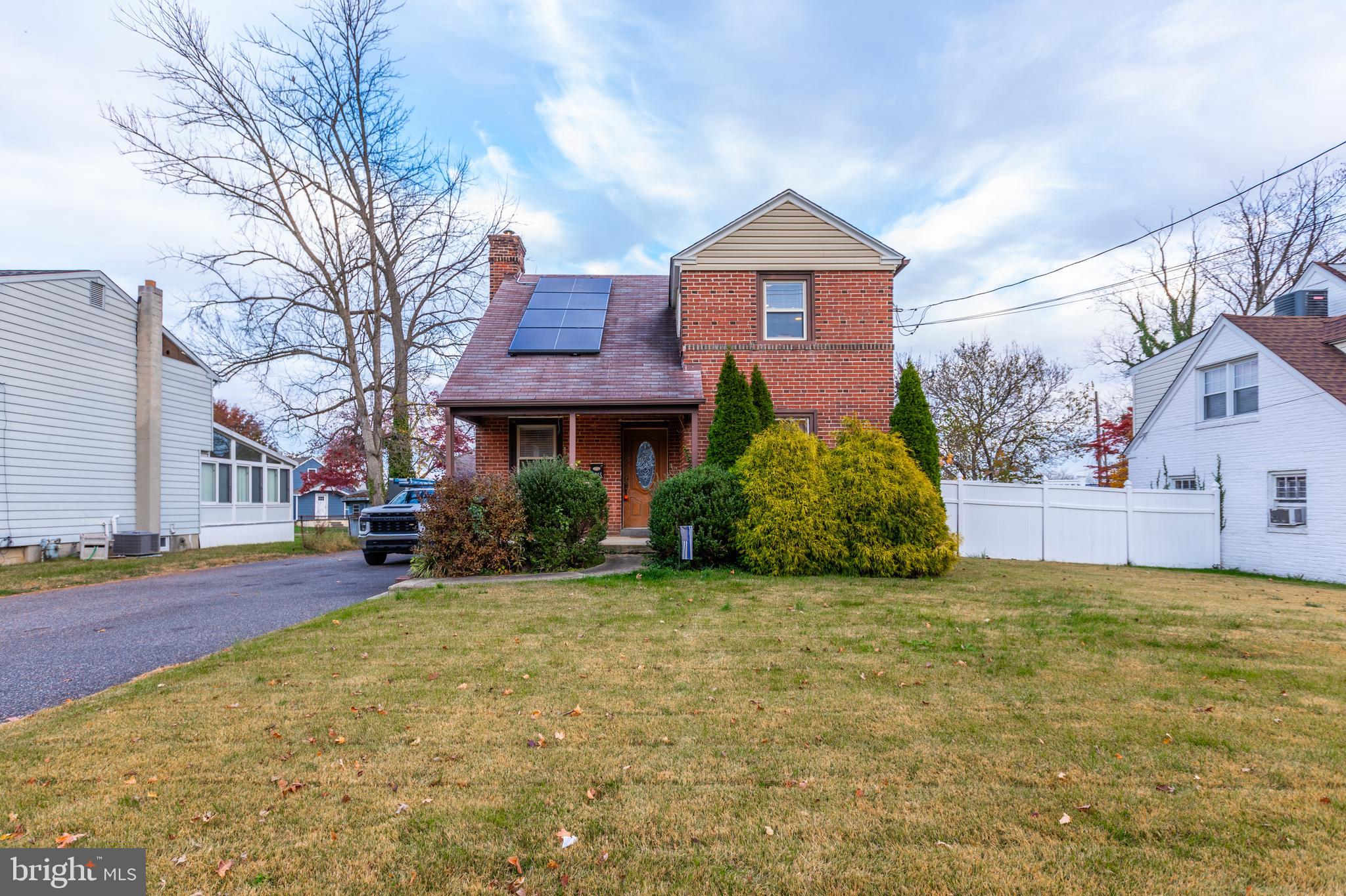 2815 Dutton Mill Road Aston, PA 19014 - Photo 1 of 43