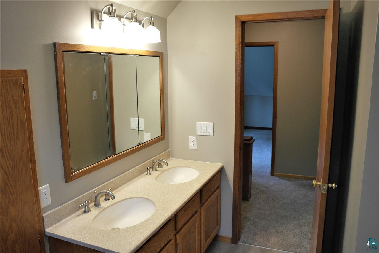 3592 County Rd U South Range, WI 54874 - Photo 33 of 40