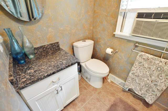 5123 Tree Hill Road Grand Blanc, MI 48439 - Photo 54 of 58 21210837-53.JPG