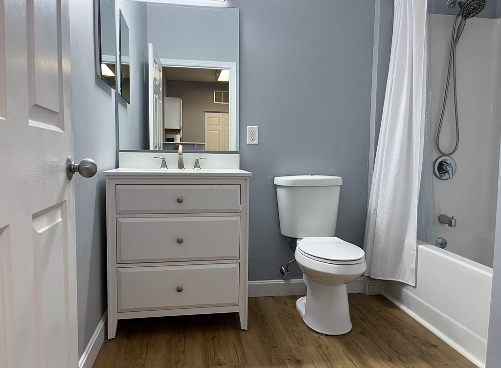 23 Hampshire Road, Unit 107 Methuen, MA 01844 - Photo 17 of 32