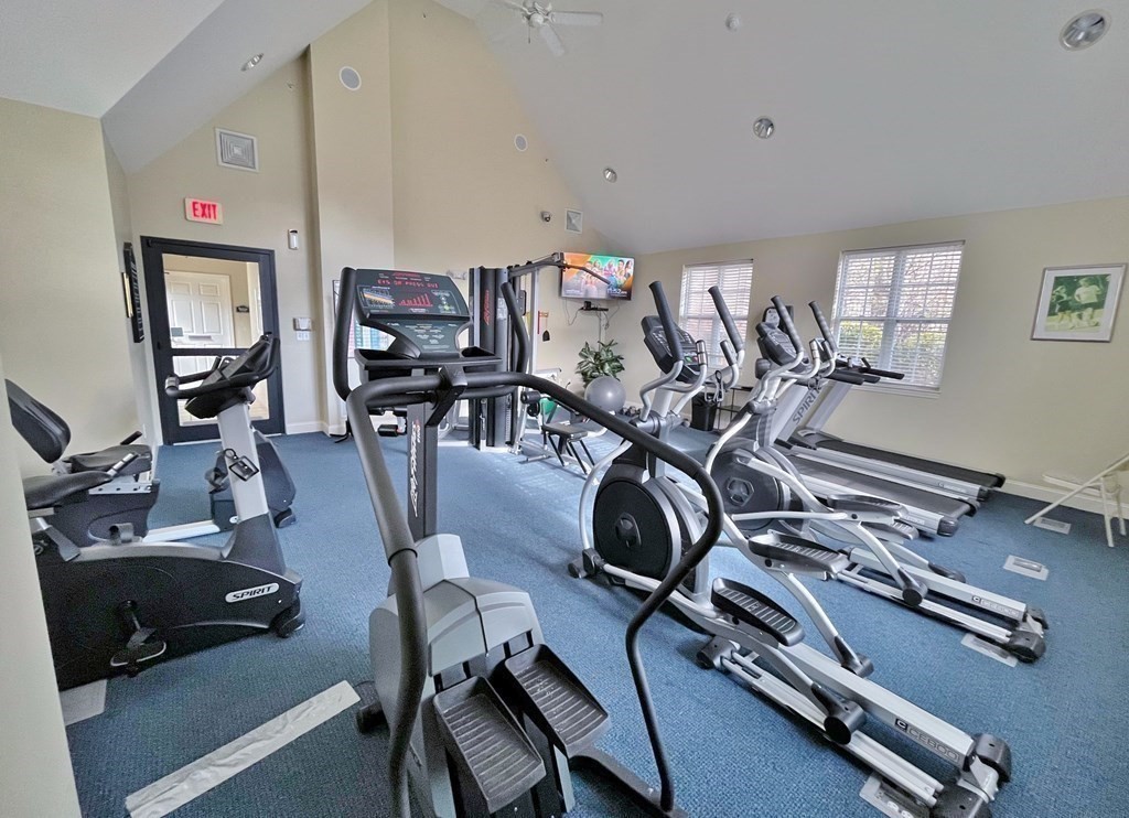 23 Hampshire Road, Unit 107 Methuen, MA 01844 - Photo 28 of 32