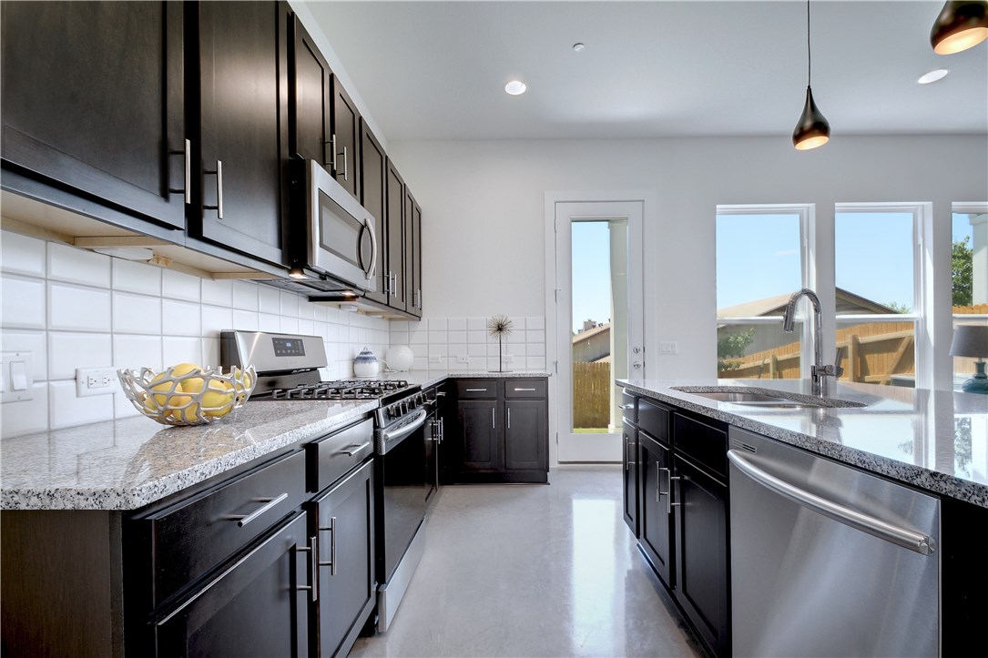 8922 Manchaca Road, Unit 802 Austin, TX 78748 - Photo 1 of 1