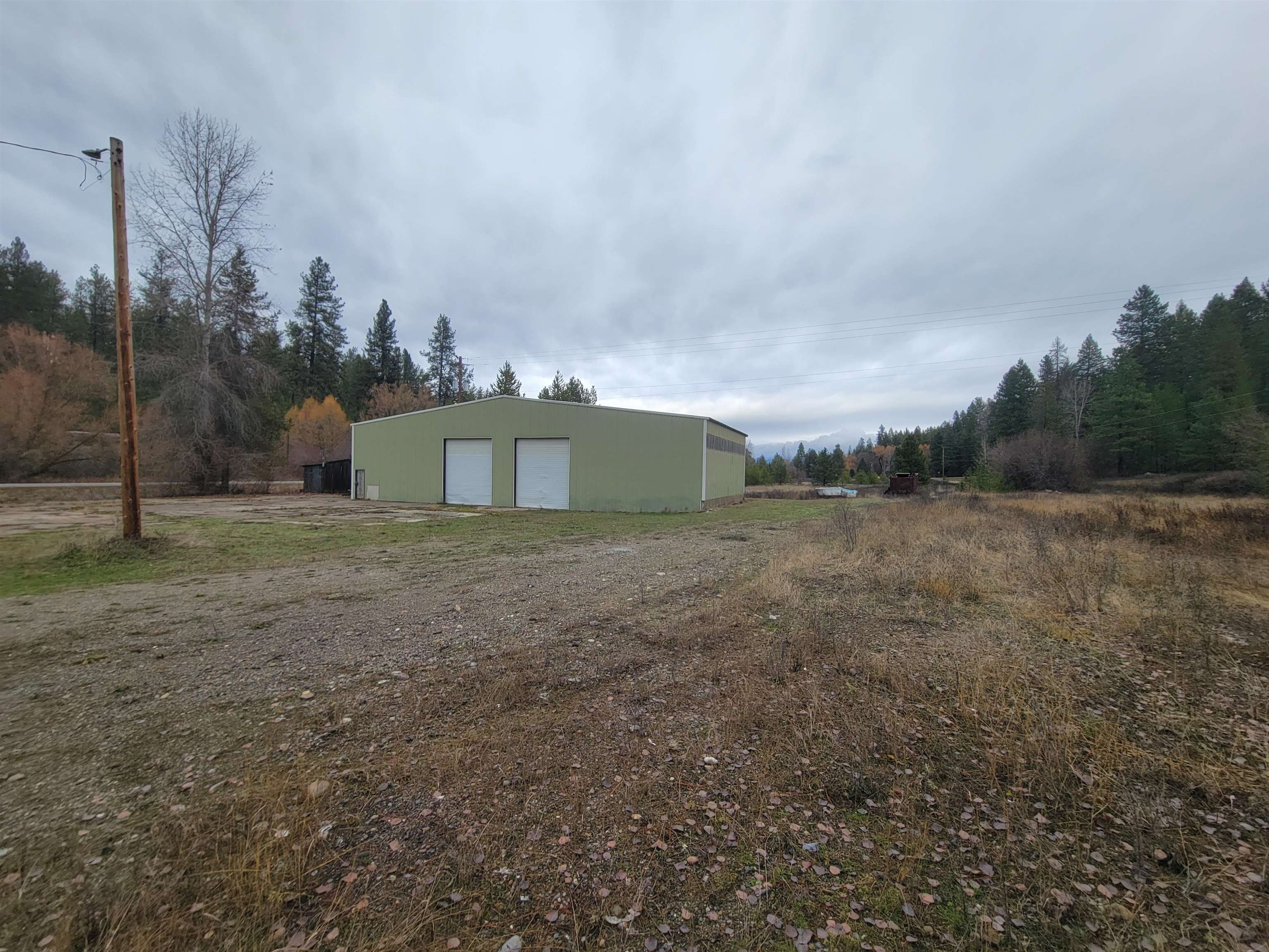 522 Scotia Road Newport, WA 99156 - Photo 3 of 20 Gallery Image 3