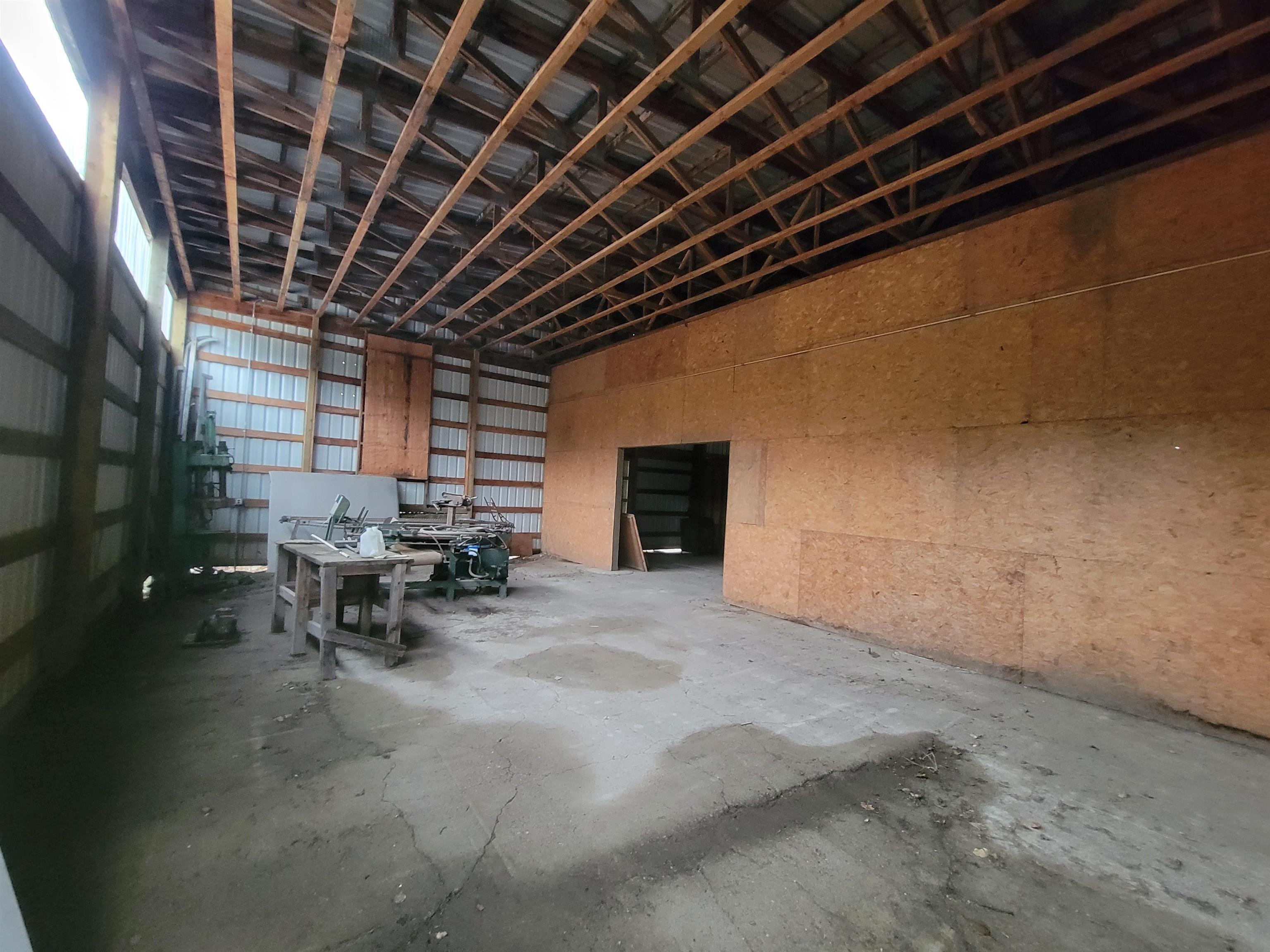 522 Scotia Road Newport, WA 99156 - Photo 5 of 20 Gallery Image 5