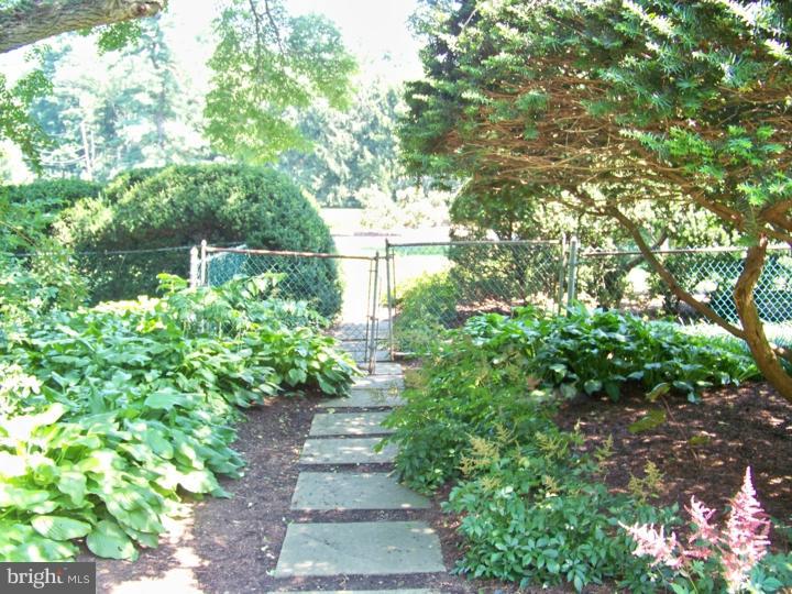 1477 Rydal Road Rydal, PA 19046 - Photo 23 of 25