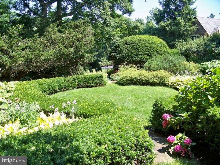 1477 Rydal Road Rydal, PA 19046 - Photo 6 of 25