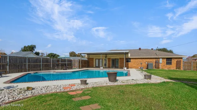 $239,900 | 400 Cheyenne Circle, Scott, LA 70583