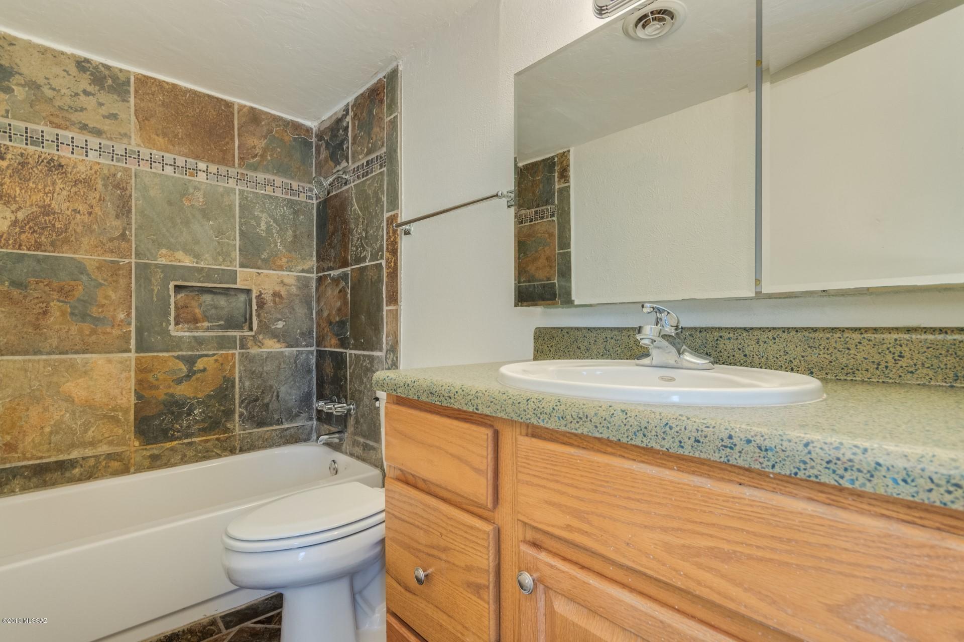 1620 North Wilmot Road, Unit L106 Tucson, AZ 85712 - Photo 19 of 20