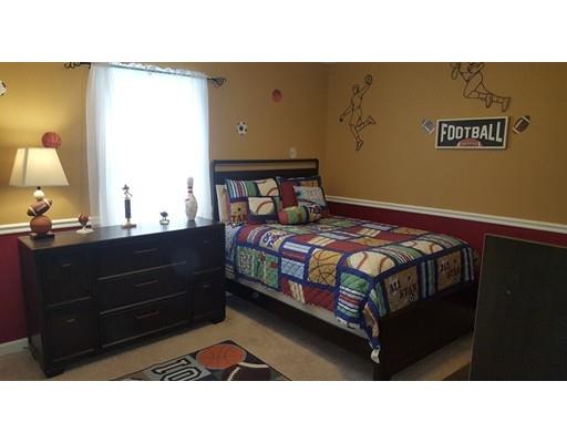 24 Notre Dame Street Springfield, MA 01104 - Photo 14 of 20 Gallery Image 14