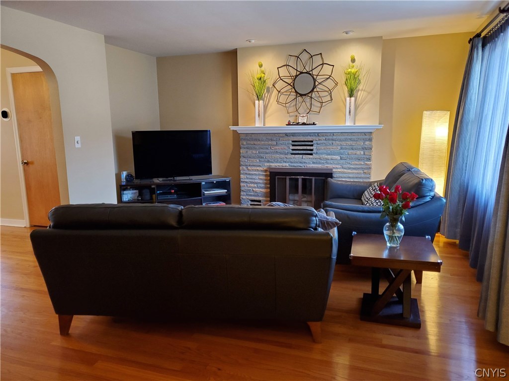 6 South Lower Woods Road Utica, NY 13501 - Photo 4 of 31 Gallery Image 4