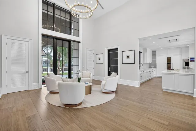 $13,995,000 | 400 Mola Avenue, Fort Lauderdale, FL 33301
