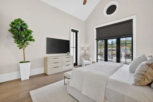 $13,995,000 | 400 Mola Avenue, Fort Lauderdale, FL 33301