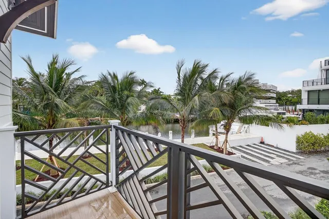$13,995,000 | 400 Mola Avenue, Fort Lauderdale, FL 33301