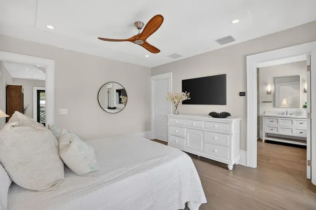 $13,995,000 | 400 Mola Avenue, Fort Lauderdale, FL 33301