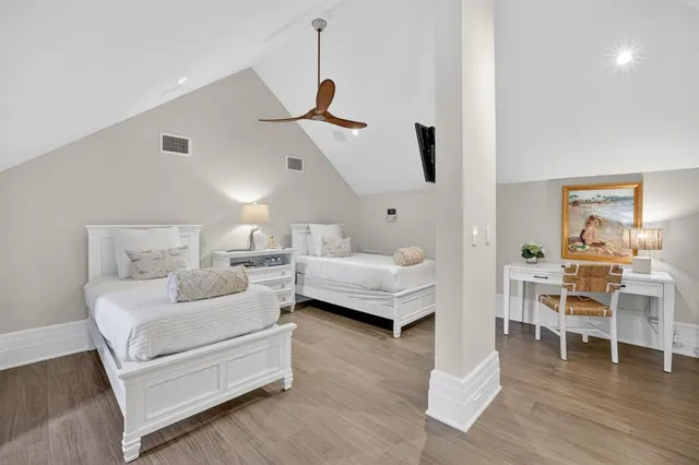 $13,995,000 | 400 Mola Avenue, Fort Lauderdale, FL 33301