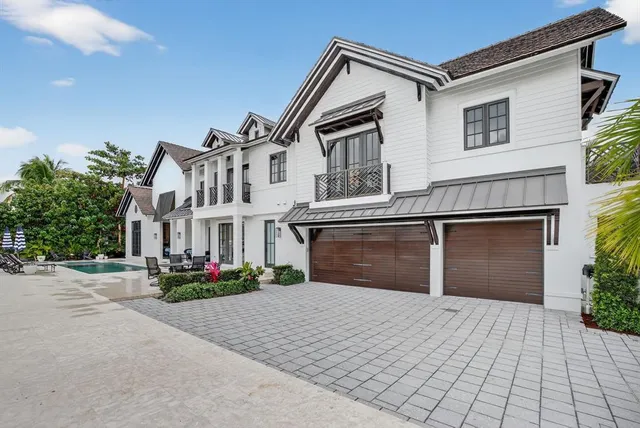 $13,995,000 | 400 Mola Avenue, Fort Lauderdale, FL 33301