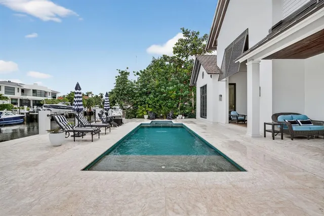 $13,995,000 | 400 Mola Avenue, Fort Lauderdale, FL 33301