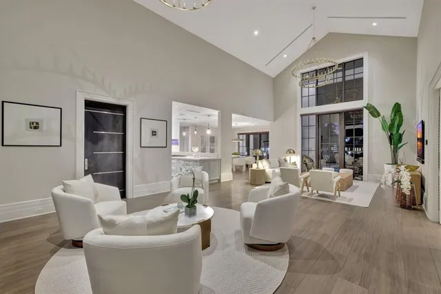 $13,995,000 | 400 Mola Avenue, Fort Lauderdale, FL 33301