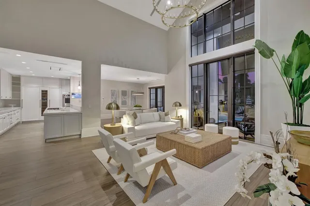 $13,995,000 | 400 Mola Avenue, Fort Lauderdale, FL 33301