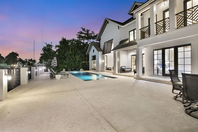 $13,995,000 | 400 Mola Avenue, Fort Lauderdale, FL 33301