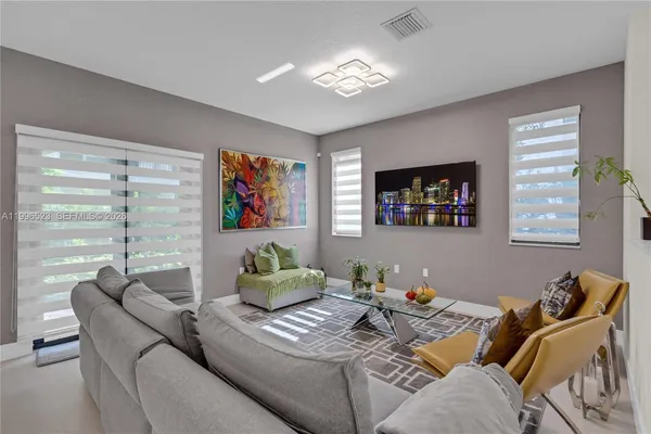 $5,400 | 4608 Northwest 83rd Street, Doral, FL 33122